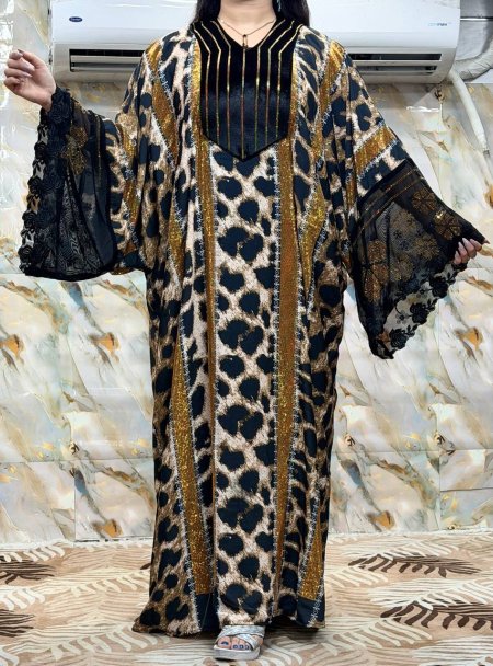 عبايه قطريه