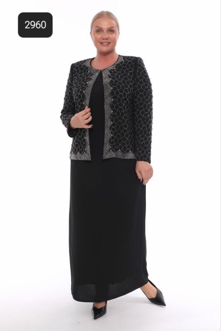 طقم ام العريس