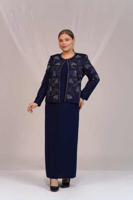 طقم ام العريس