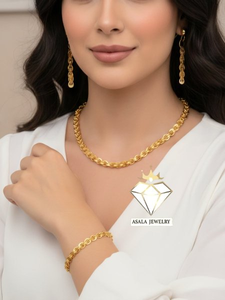 طقم نسائي فاخر بديل الذهب (سنسال + سوار + حلق) – مطابق للذهب تماماً